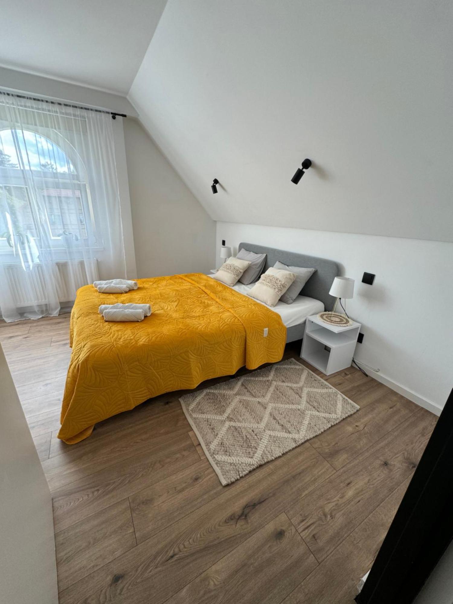 Apartamenty Astor - Sloneczny Szczawno-Zdroj Buitenkant foto